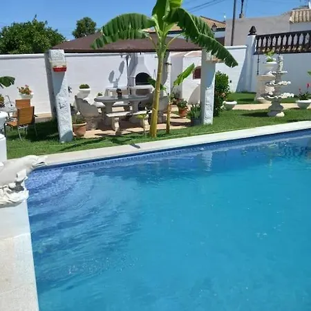 Completa Con Piscina En Arcos de la Frontera