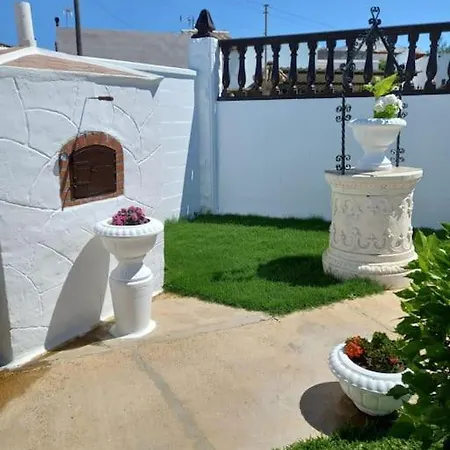 Completa Con Piscina En