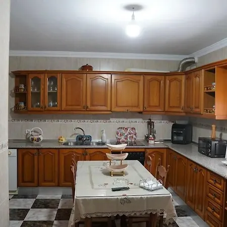Villa Completa Con Piscina En *