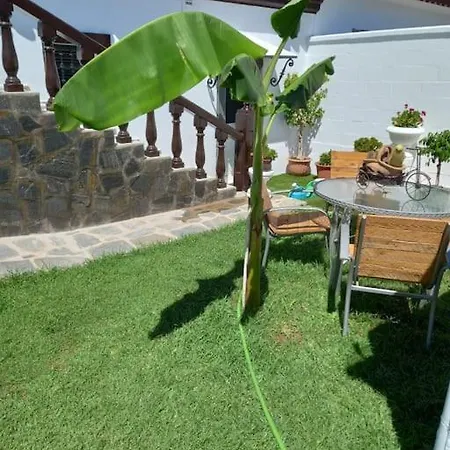 Completa Con Piscina En